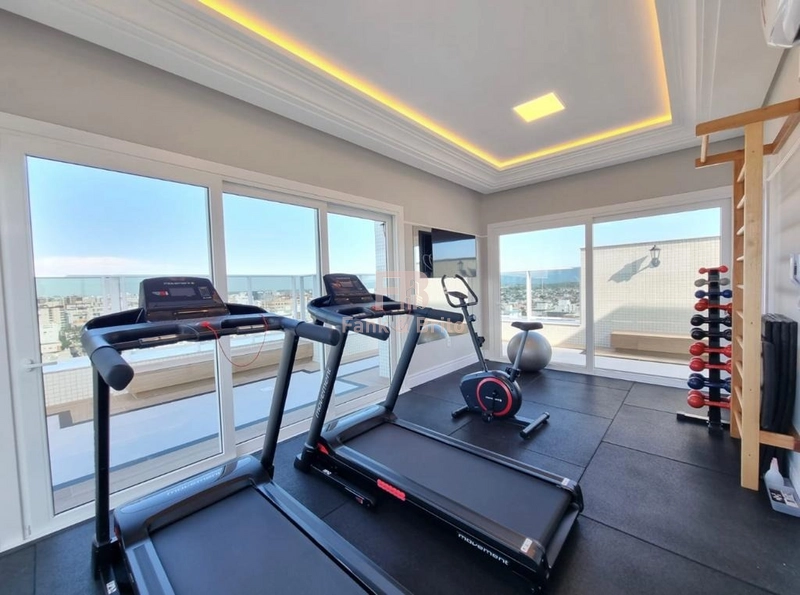 NA ZONA NOBRE DE CAPÃO!!: 14ª foto da galeria de imagens do imóvel