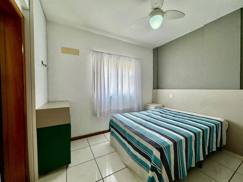 APARTAMENTO AO LADO DA PRAÇA FLAVIO BOIANOVSKI, POUCAS QUADRAS DO MAR!: 10ª foto da galeria de imagens do imóvel