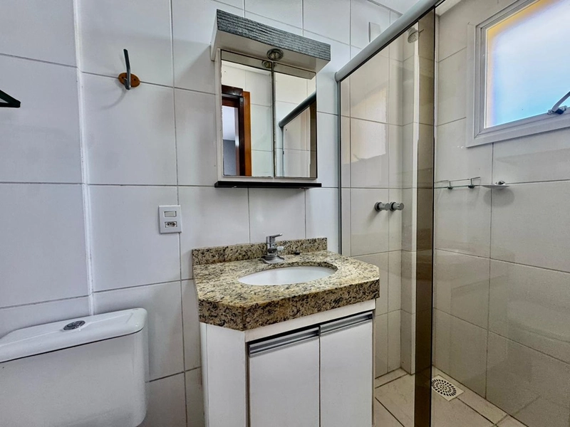 APARTAMENTO AO LADO DA PRAÇA FLAVIO BOIANOVSKI, POUCAS QUADRAS DO MAR!: 13ª foto da galeria de imagens do imóvel