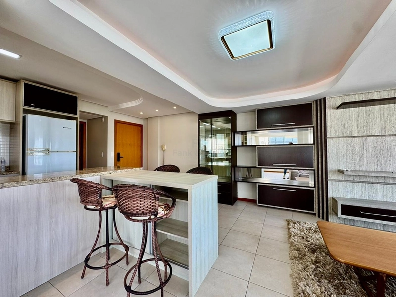 Apartamento com vista para o mar e serra: 8ª foto da galeria de imagens do imóvel