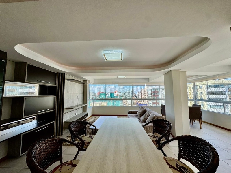 Apartamento com vista para o mar e serra: 23ª foto da galeria de imagens do imóvel