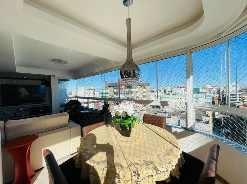 Apartamento com vista para o mar e serra: 11ª foto da galeria de imagens do imóvel