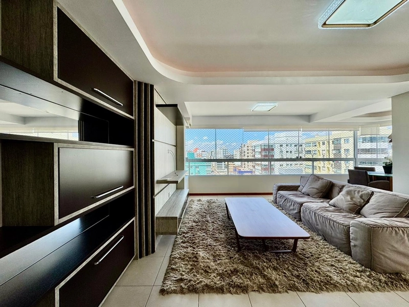 Apartamento com vista para o mar e serra: 5ª foto da galeria de imagens do imóvel