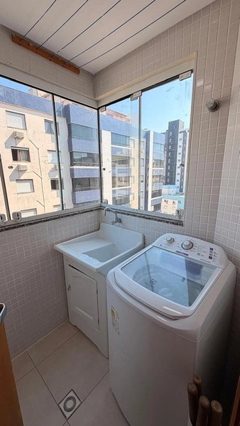 Apartamento com vista para o mar e serra: 10ª foto da galeria de imagens do imóvel