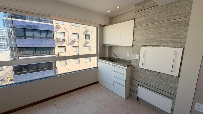 Apartamento com vista para o mar e serra: 7ª foto da galeria de imagens do imóvel