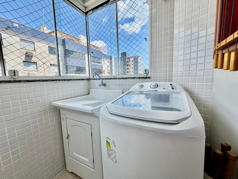 Apartamento com vista para o mar e serra: 21ª foto da galeria de imagens do imóvel