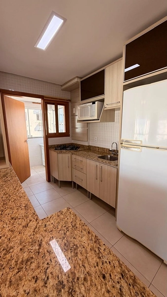 Apartamento com vista para o mar e serra: 9ª foto da galeria de imagens do imóvel