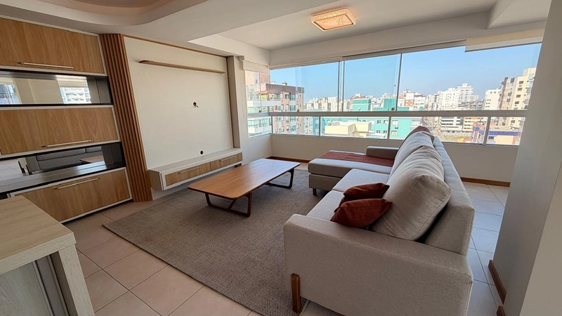 Apartamento com vista para o mar e serra: 2ª foto da galeria de imagens do imóvel