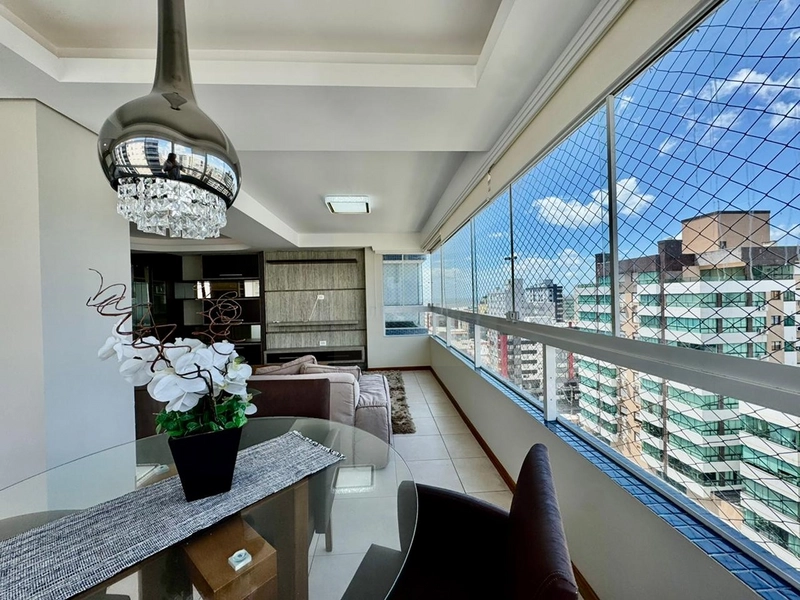 Apartamento com vista para o mar e serra: 12ª foto da galeria de imagens do imóvel