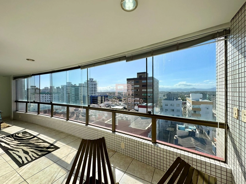 NO CORAÇÃO DE CAPÃO DA CANOA! Junto à praia, 02 box de garagem.: 11ª foto da galeria de imagens do imóvel