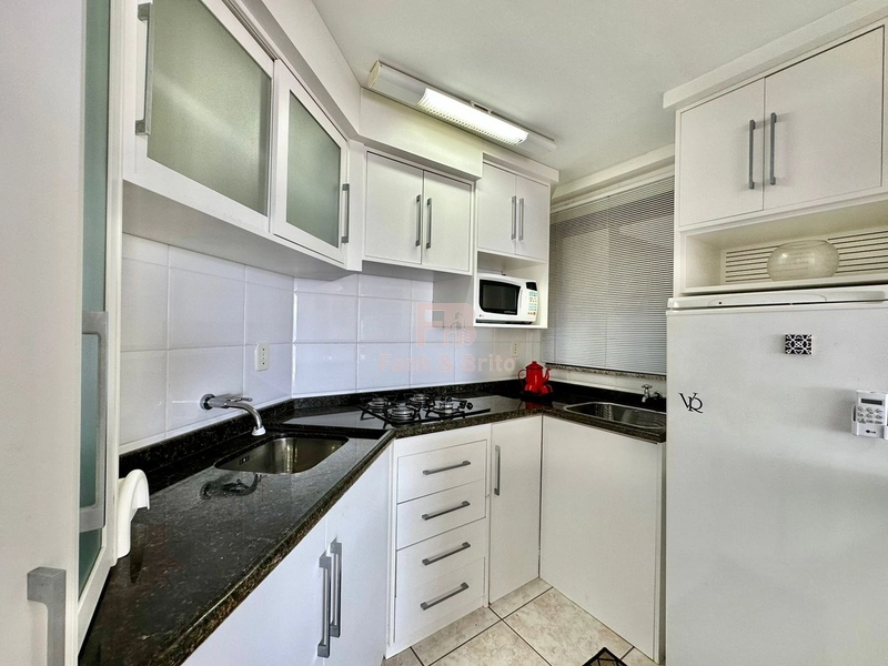 NO CORAÇÃO DE CAPÃO DA CANOA! Junto à praia, 02 box de garagem.: 17ª foto da galeria de imagens do imóvel