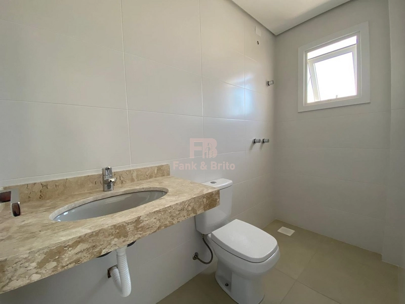 Apartamento novo, uma quadra do mar!: 10ª foto da galeria de imagens do imóvel