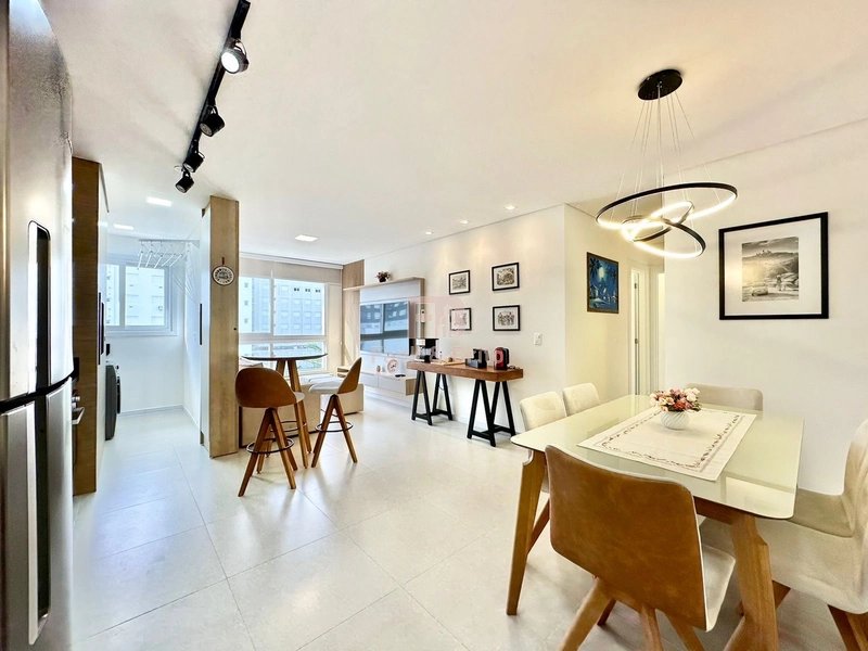 Finamente mobiliado e decorado: 1ª foto da galeria de imagens do imóvel