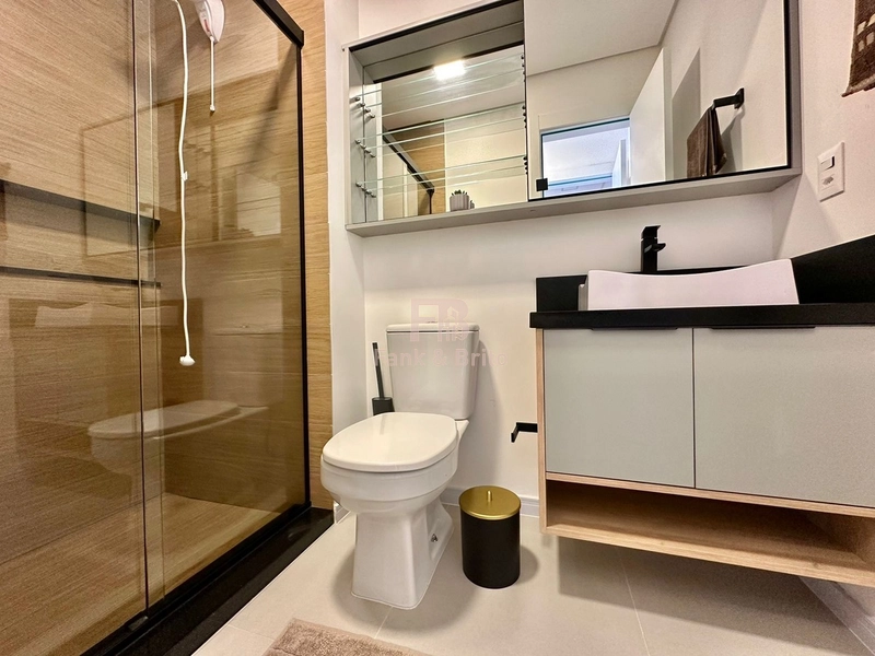 Finamente mobiliado e decorado: 20ª foto da galeria de imagens do imóvel