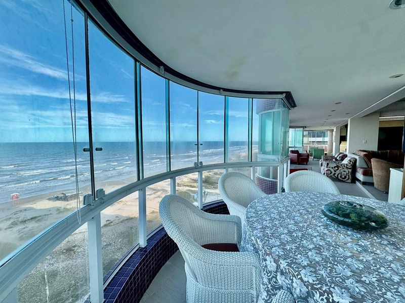 Apartamento com 4 dormitórios na beira mar em Capão da Canoa: 25ª foto da galeria de imagens do imóvel