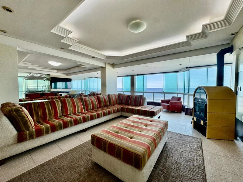 Apartamento com 4 dormitórios na beira mar em Capão da Canoa: 7ª foto da galeria de imagens do imóvel