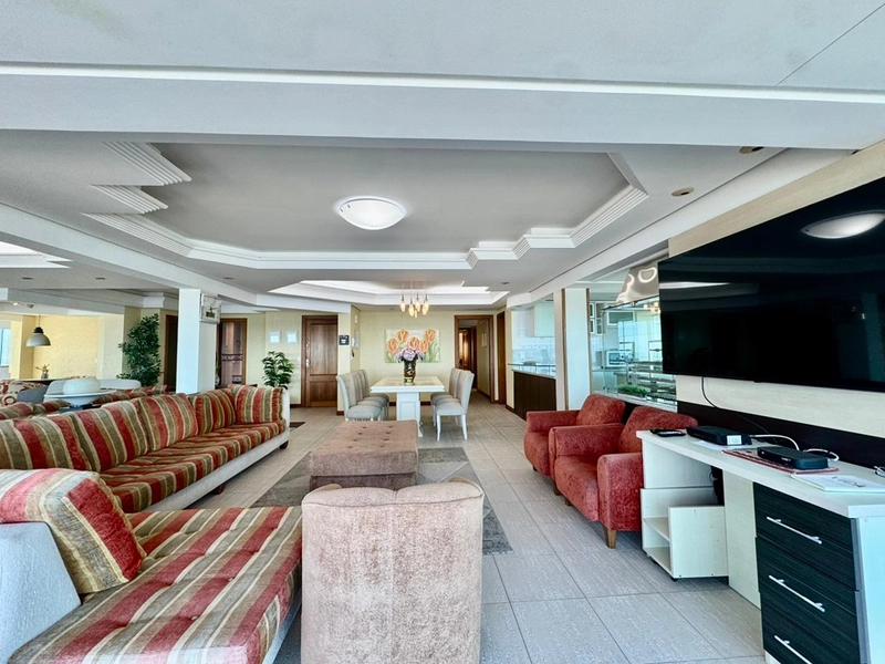 Apartamento com 4 dormitórios na beira mar em Capão da Canoa: 9ª foto da galeria de imagens do imóvel