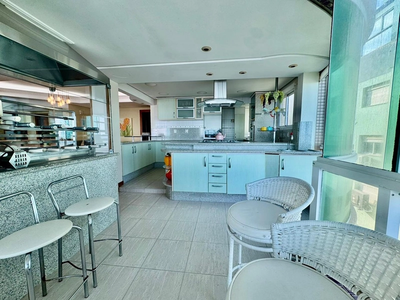 Apartamento com 4 dormitórios na beira mar em Capão da Canoa: 29ª foto da galeria de imagens do imóvel