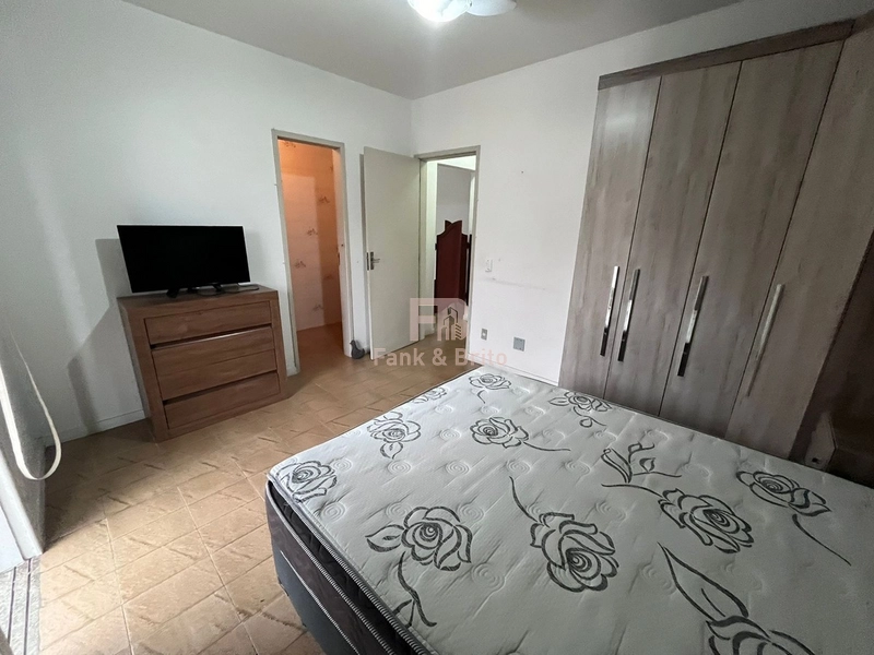 Apartamento de frente, mobiliado, junto a Praça dos Camelôs: 14ª foto da galeria de imagens do imóvel