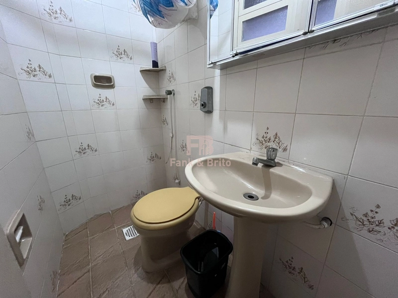 Apartamento de frente, mobiliado, junto a Praça dos Camelôs: 22ª foto da galeria de imagens do imóvel