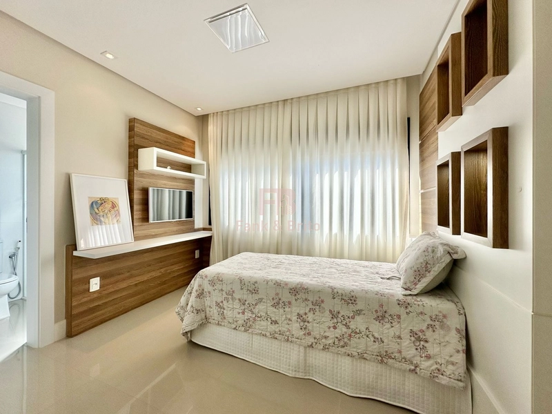 SOBRADO A VENDA NO CONDOMINO FECHADO ENSEADA EM XANGRI-LÁ: 24ª foto da galeria de imagens do imóvel