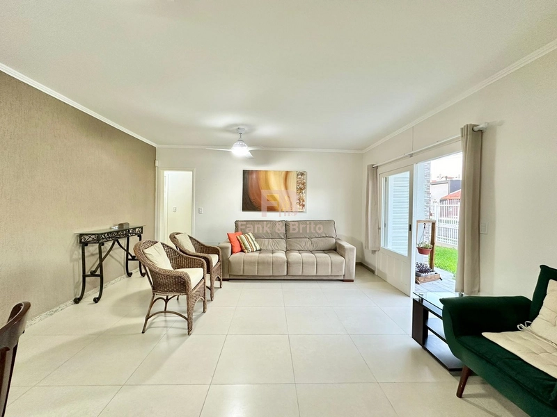 CASA A VENDA EM CAPÃO NOVO: 30ª foto da galeria de imagens do imóvel