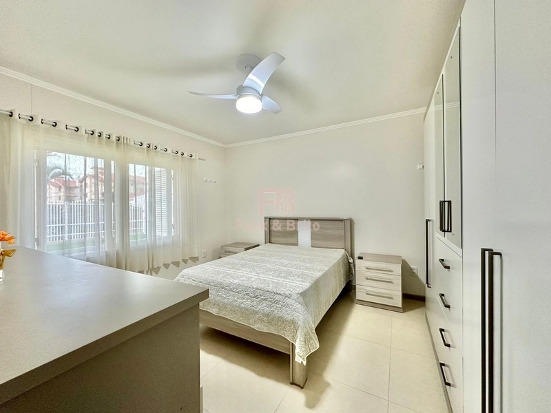 CASA A VENDA EM CAPÃO NOVO: 24ª foto da galeria de imagens do imóvel