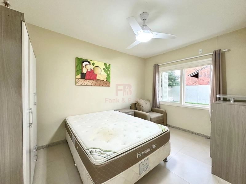 CASA A VENDA EM CAPÃO NOVO: 28ª foto da galeria de imagens do imóvel