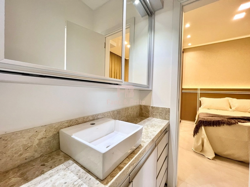 Elegância e conforto: 18ª foto da galeria de imagens do imóvel