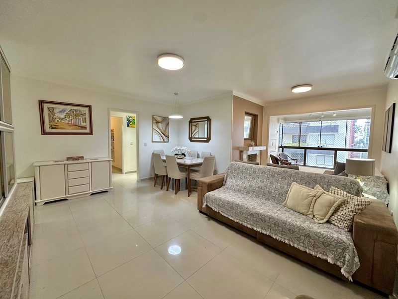 VENDE APARTAMENTO TRÊS DORMITÓRIOS NO CENTRO: 16ª foto da galeria de imagens do imóvel