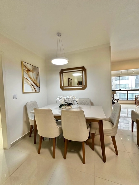 VENDE APARTAMENTO TRÊS DORMITÓRIOS NO CENTRO: 6ª foto da galeria de imagens do imóvel