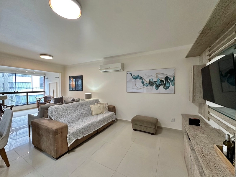 VENDE APARTAMENTO TRÊS DORMITÓRIOS NO CENTRO: 1ª foto da galeria de imagens do imóvel