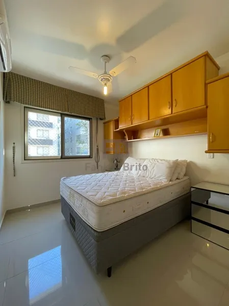 VENDE APARTAMENTO TRÊS DORMITÓRIOS NO CENTRO: 9ª foto da galeria de imagens do imóvel
