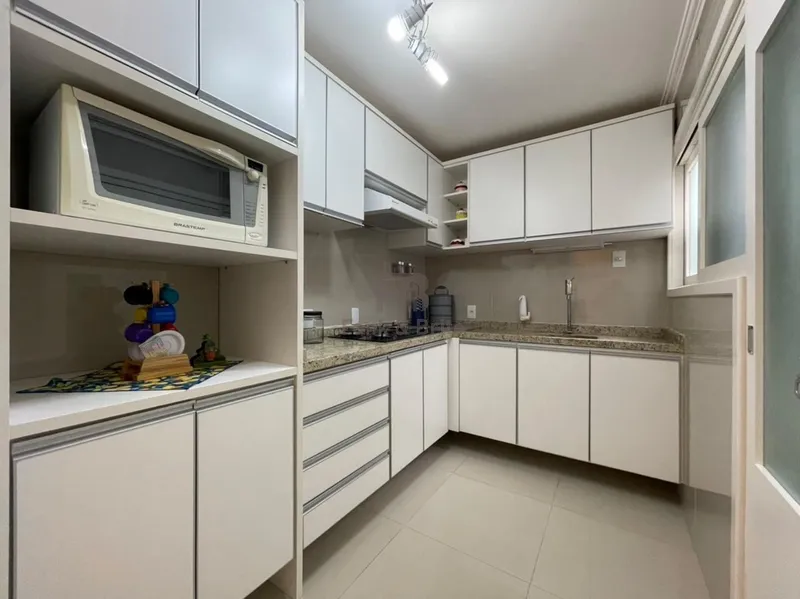 VENDE APARTAMENTO TRÊS DORMITÓRIOS NO CENTRO: 13ª foto da galeria de imagens do imóvel