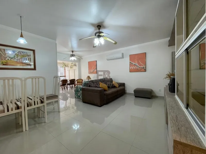 VENDE APARTAMENTO TRÊS DORMITÓRIOS NO CENTRO: 23ª foto da galeria de imagens do imóvel