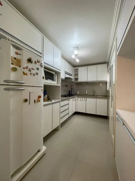 VENDE APARTAMENTO TRÊS DORMITÓRIOS NO CENTRO: 14ª foto da galeria de imagens do imóvel
