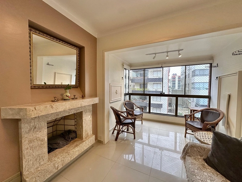 VENDE APARTAMENTO TRÊS DORMITÓRIOS NO CENTRO: 4ª foto da galeria de imagens do imóvel