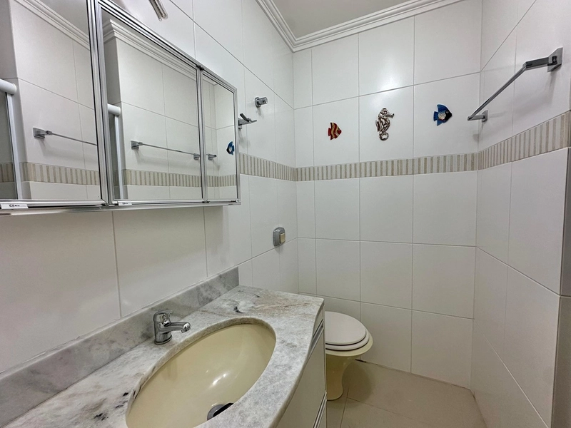 VENDE APARTAMENTO TRÊS DORMITÓRIOS NO CENTRO: 19ª foto da galeria de imagens do imóvel