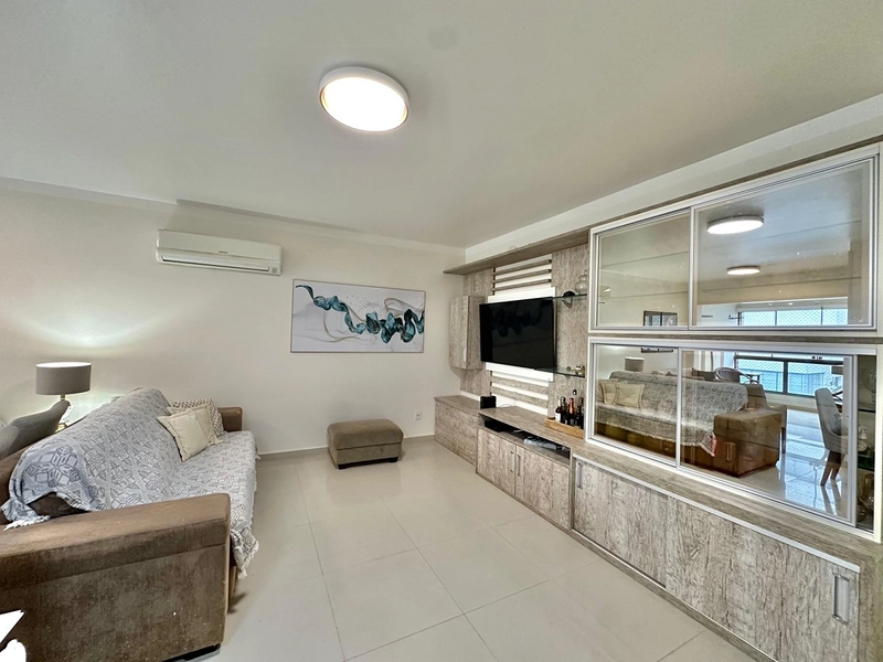 VENDE APARTAMENTO TRÊS DORMITÓRIOS NO CENTRO: 12ª foto da galeria de imagens do imóvel