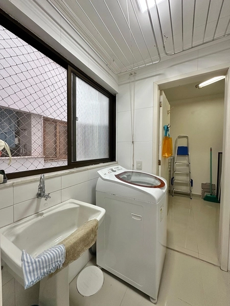 VENDE APARTAMENTO TRÊS DORMITÓRIOS NO CENTRO: 29ª foto da galeria de imagens do imóvel