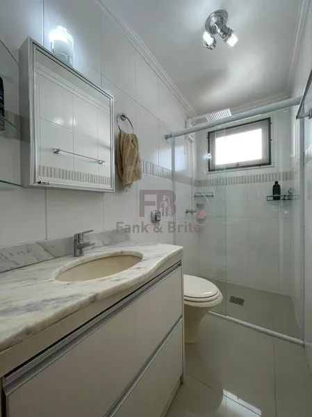 VENDE APARTAMENTO TRÊS DORMITÓRIOS NO CENTRO: 4ª foto da galeria de imagens do imóvel