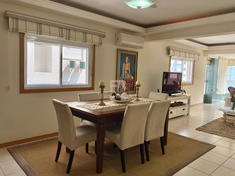 FRENTE UBIRAJARA.: 6ª foto da galeria de imagens do imóvel