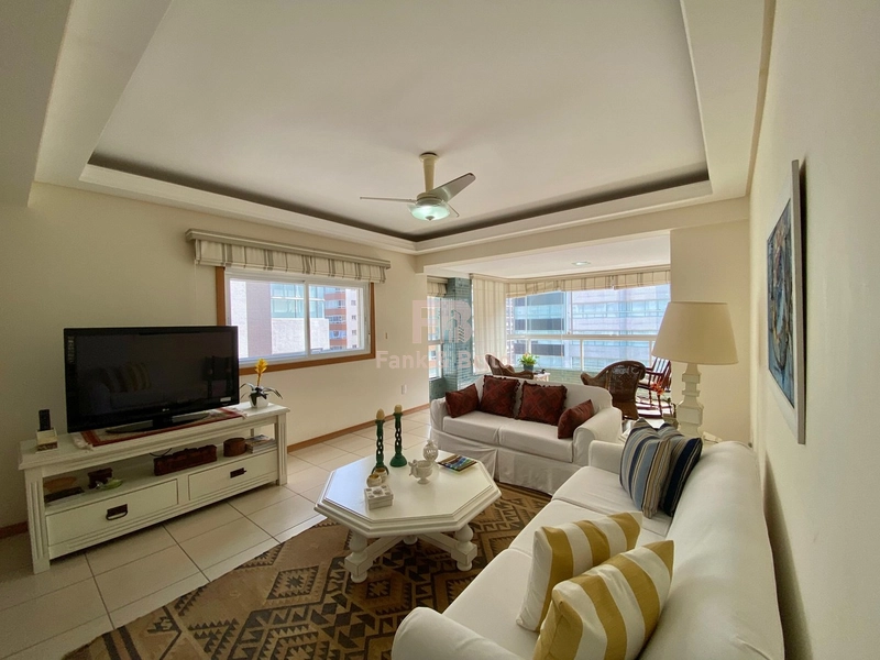 FRENTE UBIRAJARA.: 7ª foto da galeria de imagens do imóvel