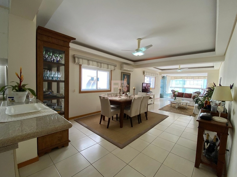 FRENTE UBIRAJARA.: 5ª foto da galeria de imagens do imóvel