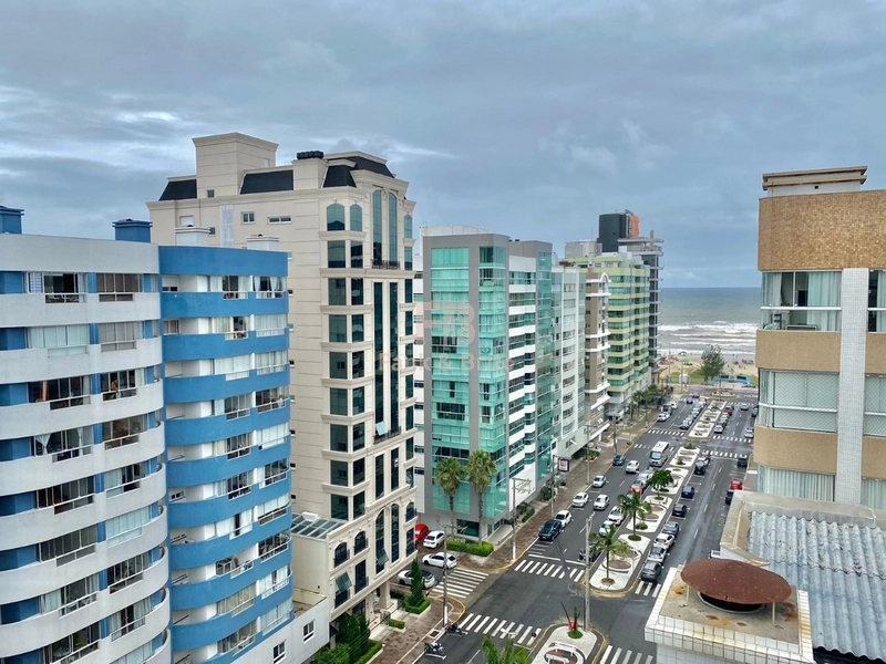 Sacada de frente para Avenida: 14ª foto da galeria de imagens do imóvel