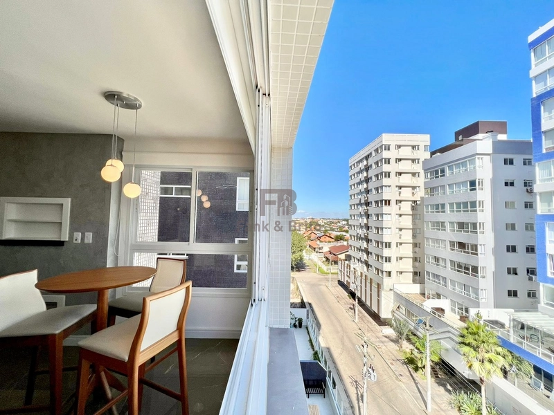 APARTAMENTO A VENDA A DUAS QUADRAS DO MAR: 2ª foto da galeria de imagens do imóvel