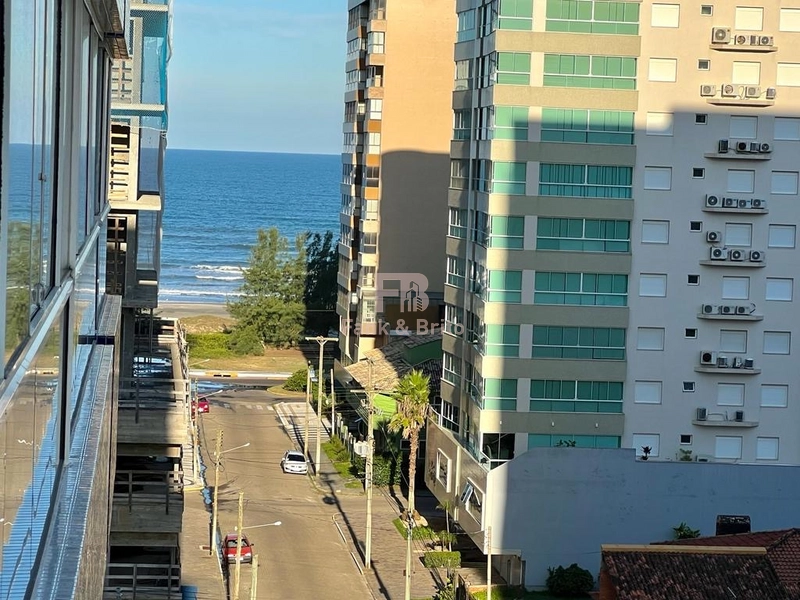 Sacada de frente com vista mar: 9ª foto da galeria de imagens do imóvel