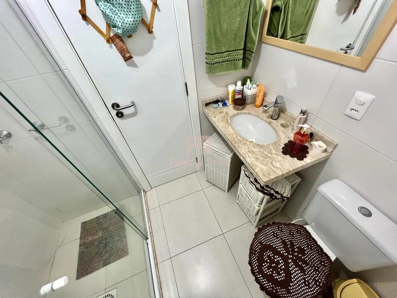 Sacada de frente com vista mar: 17ª foto da galeria de imagens do imóvel