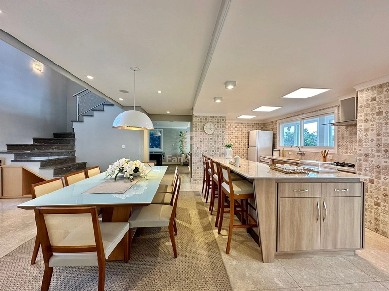 CASA A VENDA EM CONDOMÍNIO FECHADO: 10ª foto da galeria de imagens do imóvel