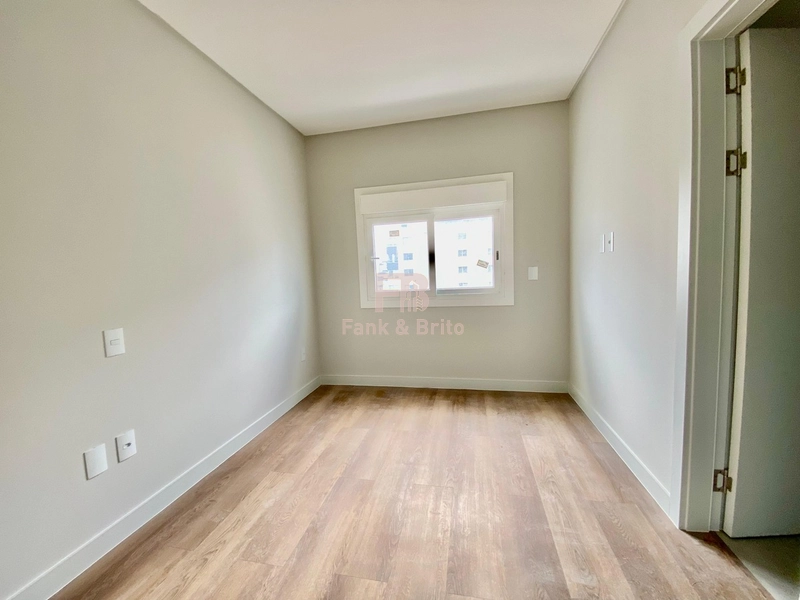 Apartamento com 3 dormitórios à venda em Capão da Canoa.: 11ª foto da galeria de imagens do imóvel